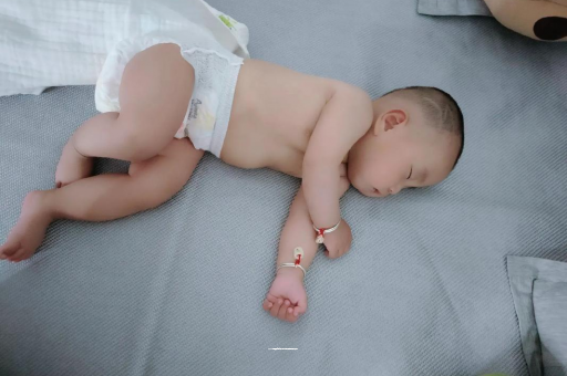 中卫9个月宝宝可以吃盐吗